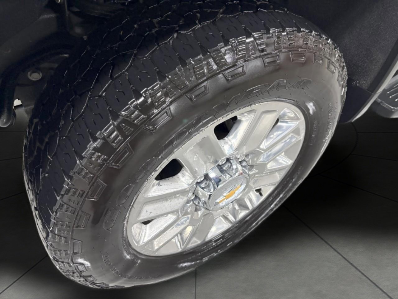 Certified 2025 Chevrolet Silverado 3500 High Country w/ High Country Premium Package image 10