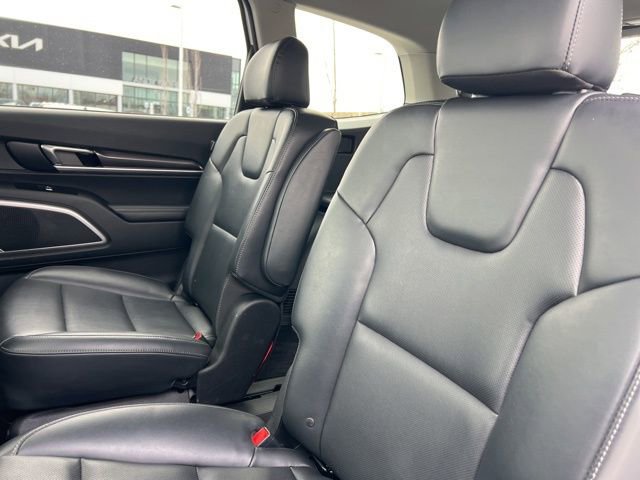 Certified 2025 Kia Telluride S image 35