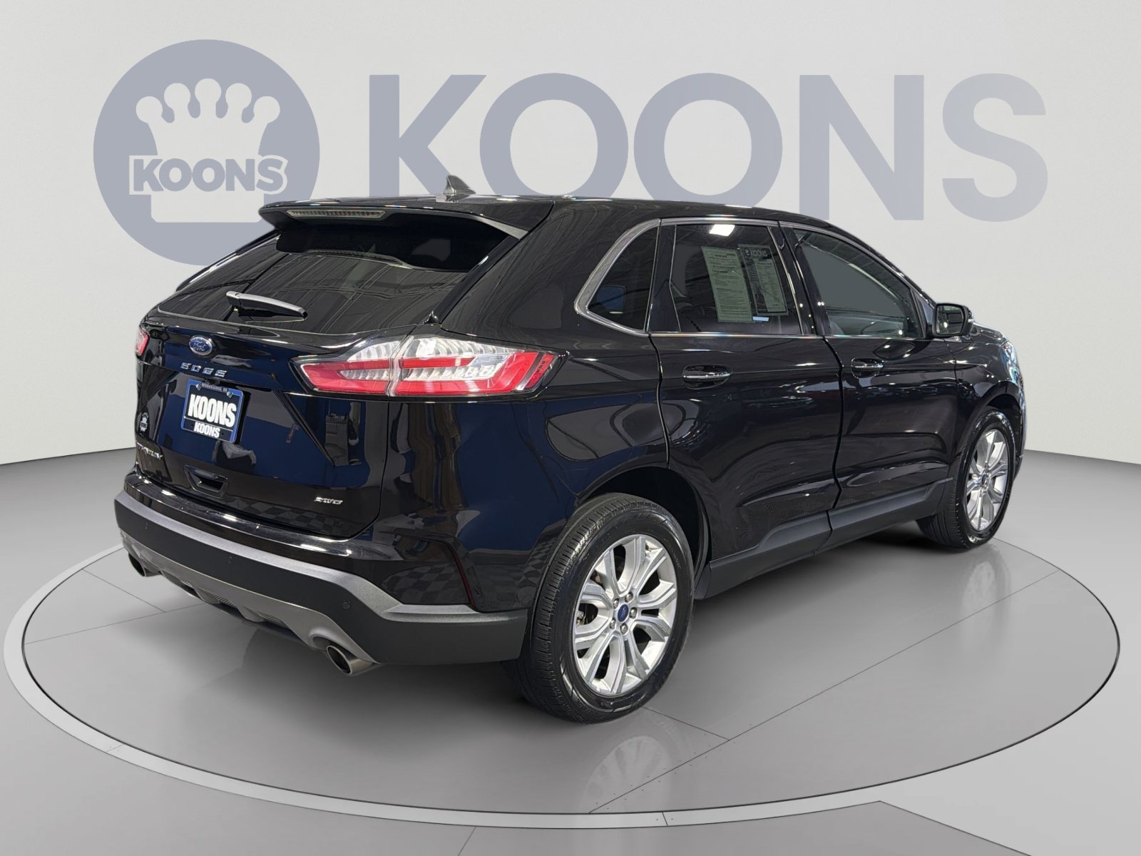 Used 2022 Ford Edge Titanium AWD/4WD image 7