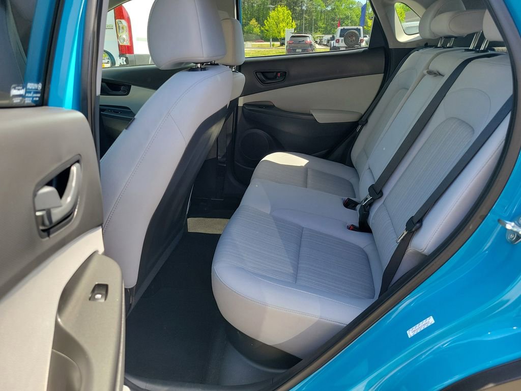 Used 2023 Hyundai Kona SEL FWD image 29