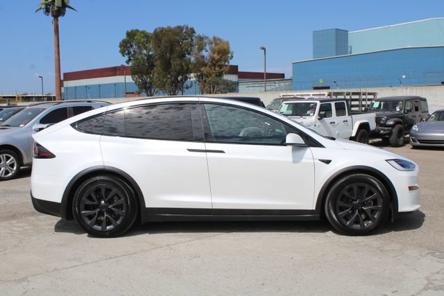 Used 2023 Tesla Model X AWD/4WD image 3
