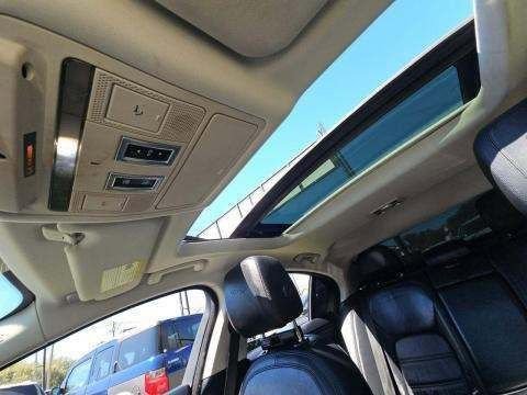 Used 2020 Jaguar XE S image 8