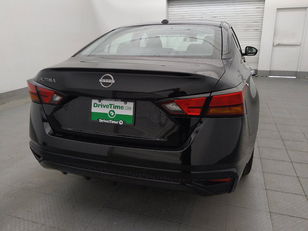 Used 2025 Nissan Altima 2.5 SV FWD image 7