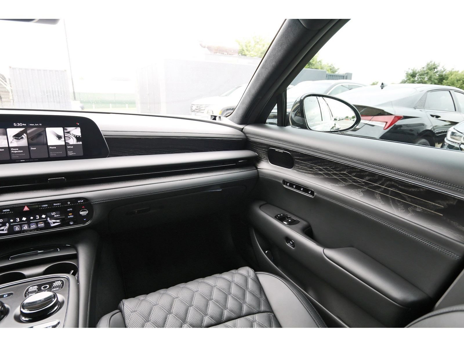 Used 2026 Genesis G90 3.5T Prestige AWD/4WD image 12