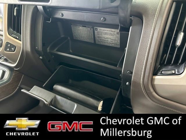 Used 2017 GMC Sierra 2500 Denali w/ Duramax Plus Package AWD/4WD image 30