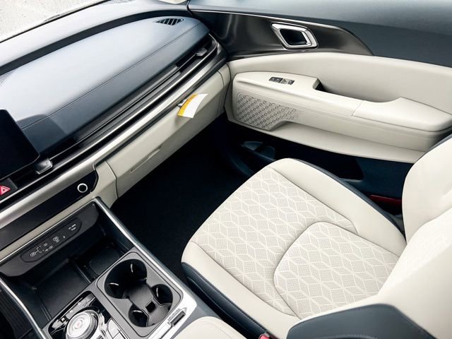New 2026 Kia Carnival SX image 13