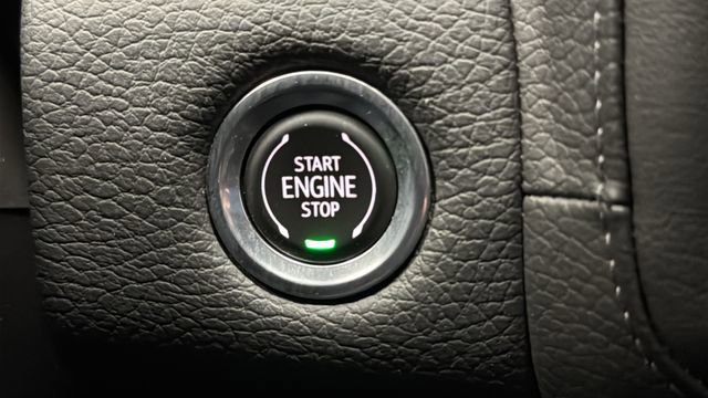 Used 2021 GMC Yukon Denali image 22