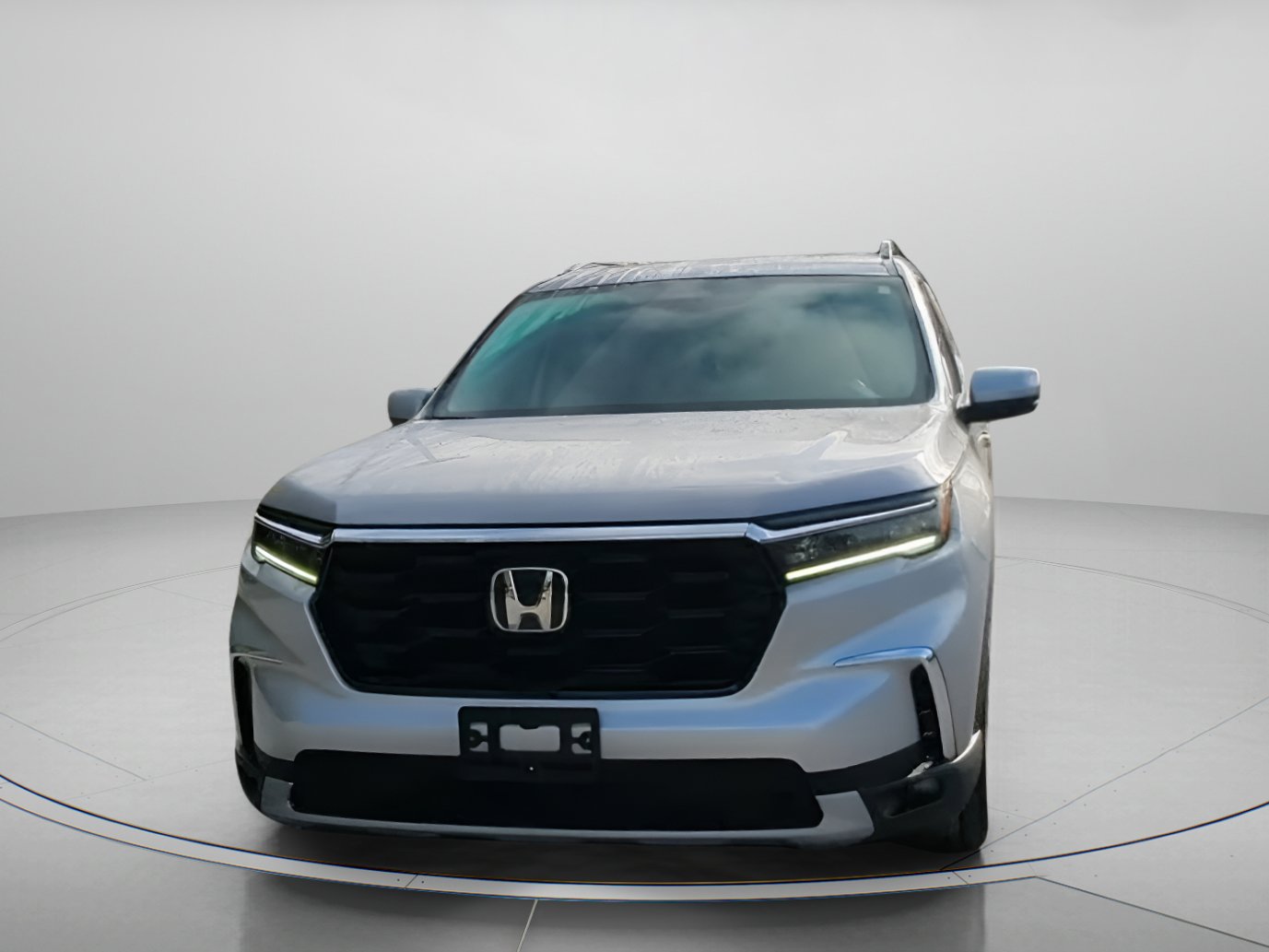 Used 2024 Honda Pilot Touring image 8