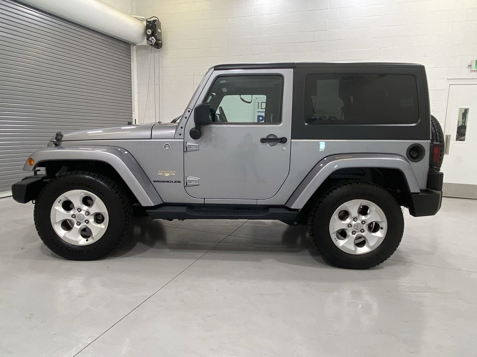 Used 2013 Jeep Wrangler Sahara w/ Connectivity Group image 5