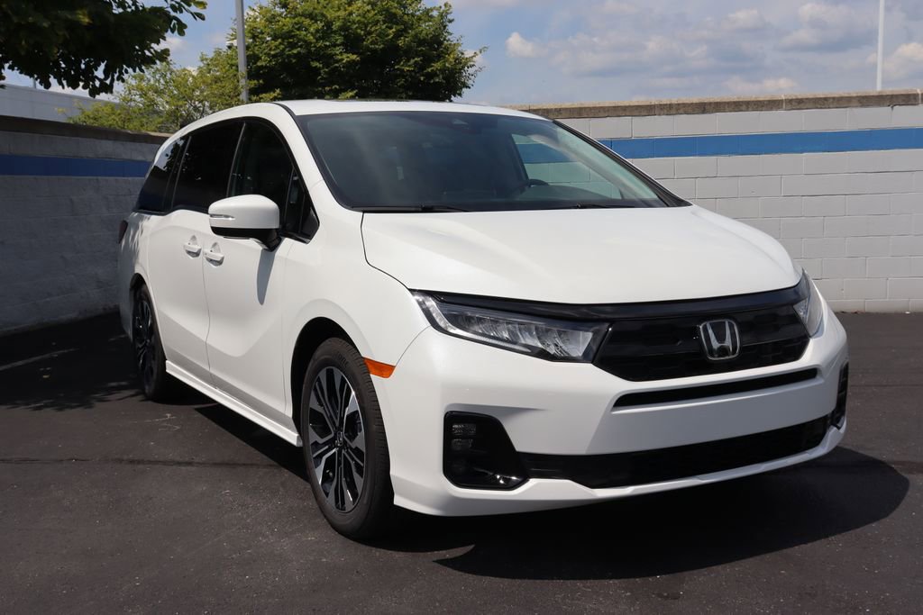 Used 2026 Honda Odyssey Elite image 7