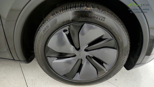 Used 2026 Tesla Model Y 2WD image 86