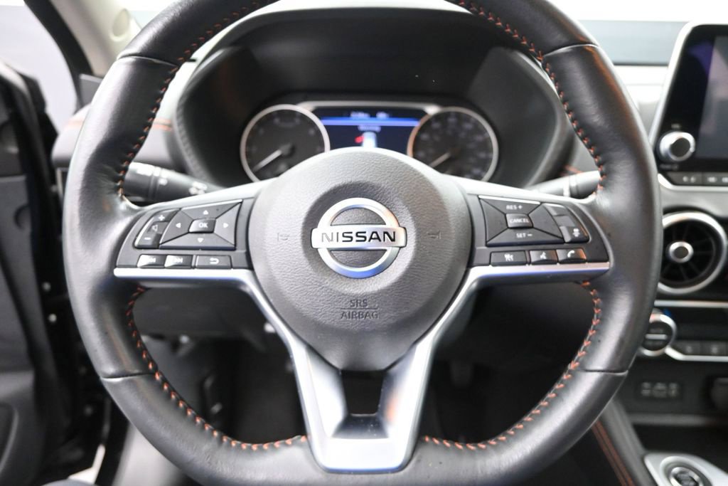 Used 2022 Nissan Sentra SR w/ SR Premium Package FWD image 21