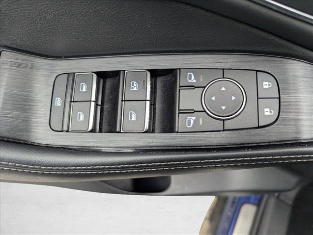 Used 2022 Nissan Rogue Platinum w/ Head-Up Display Package FWD image 10