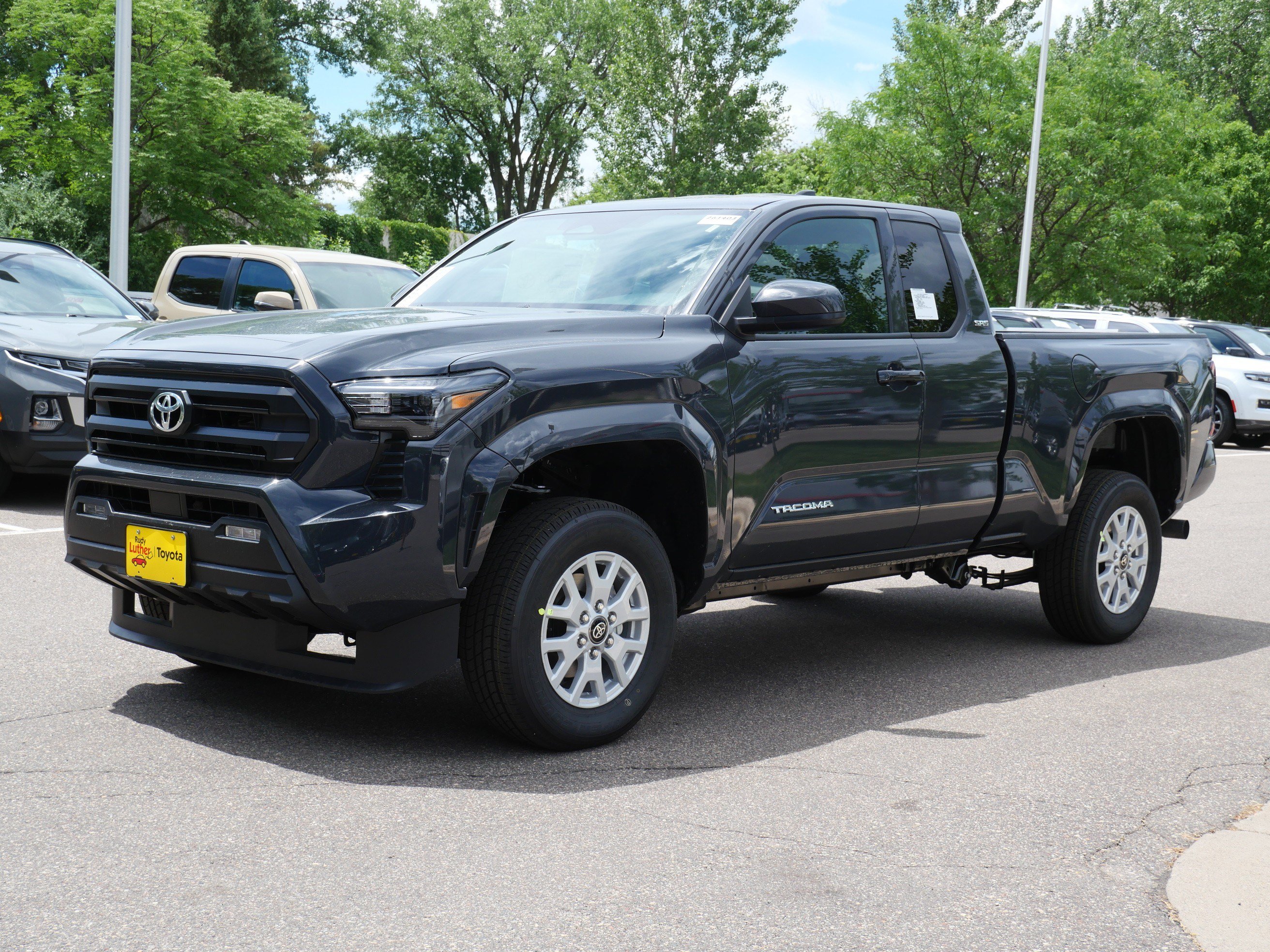 New 2026 Toyota Tacoma SR5 RWD image 4