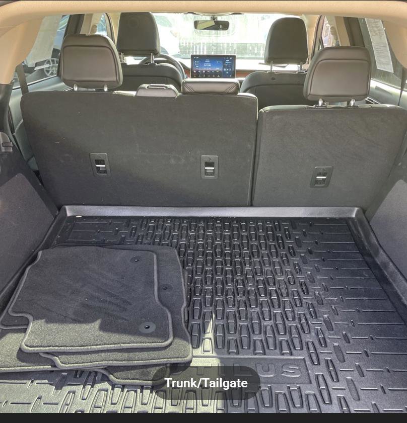 Used 2022 Lincoln Nautilus Reserve image 13