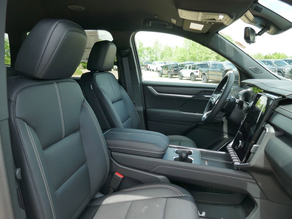 New 2026 GMC Acadia Elevation w/ Black Edition AWD/4WD image 11