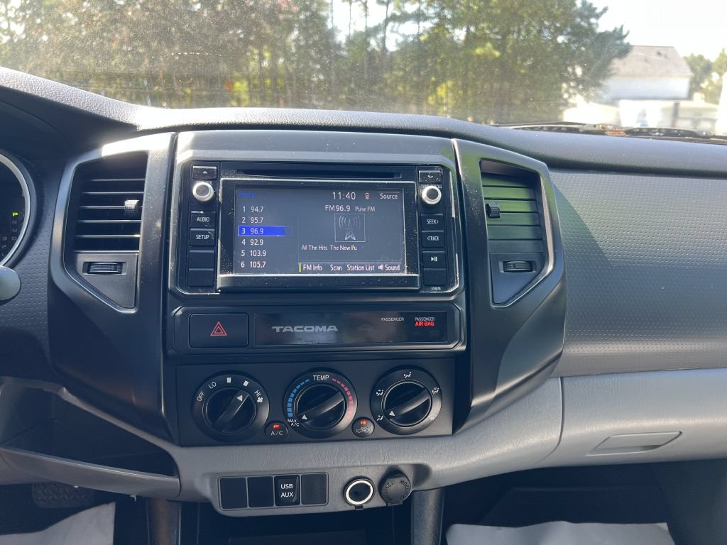 Used 2015 Toyota Tacoma PreRunner w/ Convenience Package RWD image 17