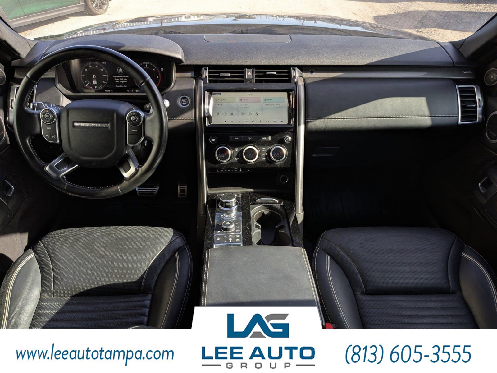 Used 2018 Land Rover Discovery HSE AWD/4WD image 16