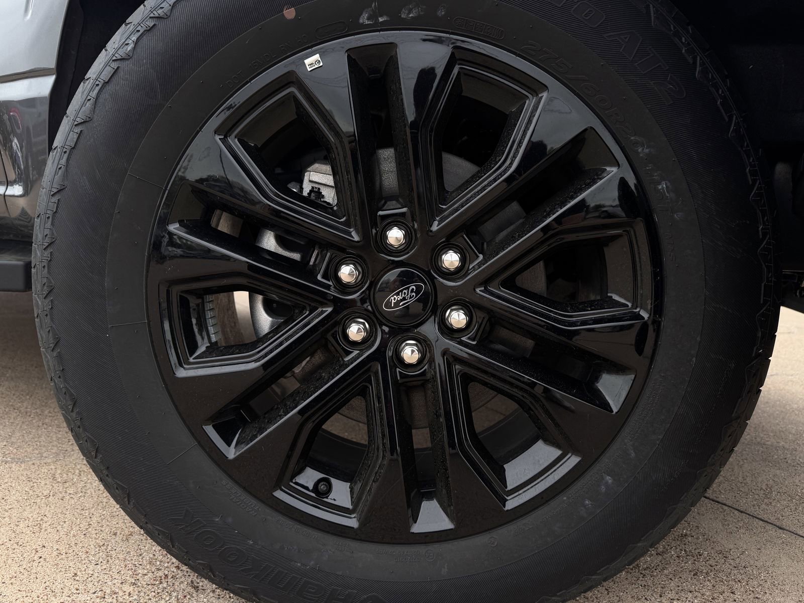 Used 2025 Ford F150 Lariat w/ Equipment Group 501A Mid image 10