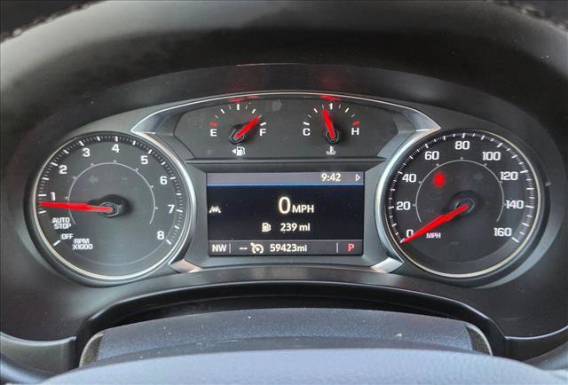 Used 2024 GMC Terrain SLT AWD/4WD image 11