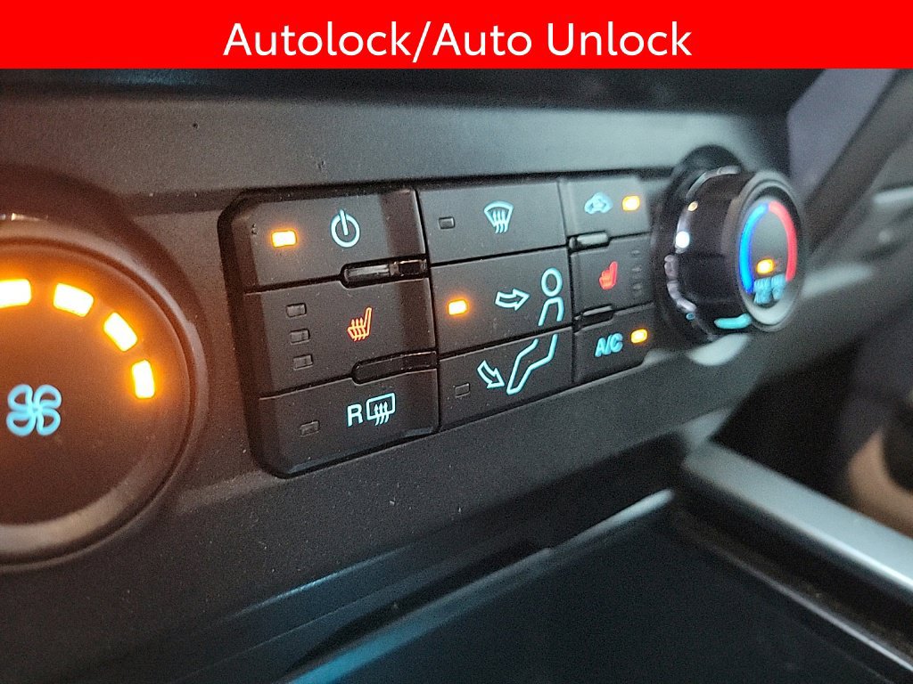 Used 2020 Ford F350 XLT w/ XLT Premium Package AWD/4WD image 10