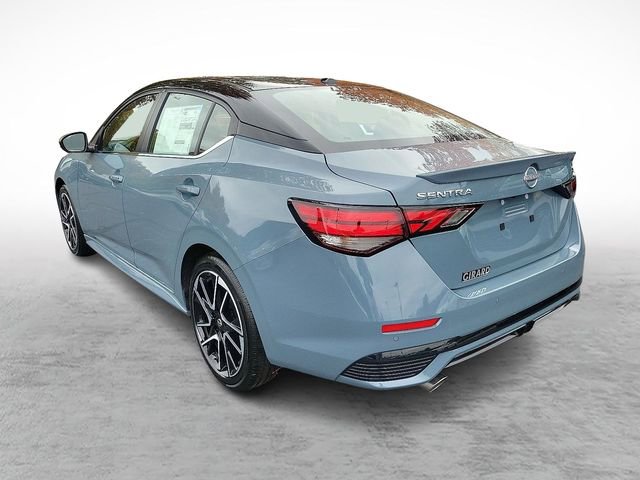 New 2025 Nissan Sentra SR w/ SR Premium Package FWD image 3