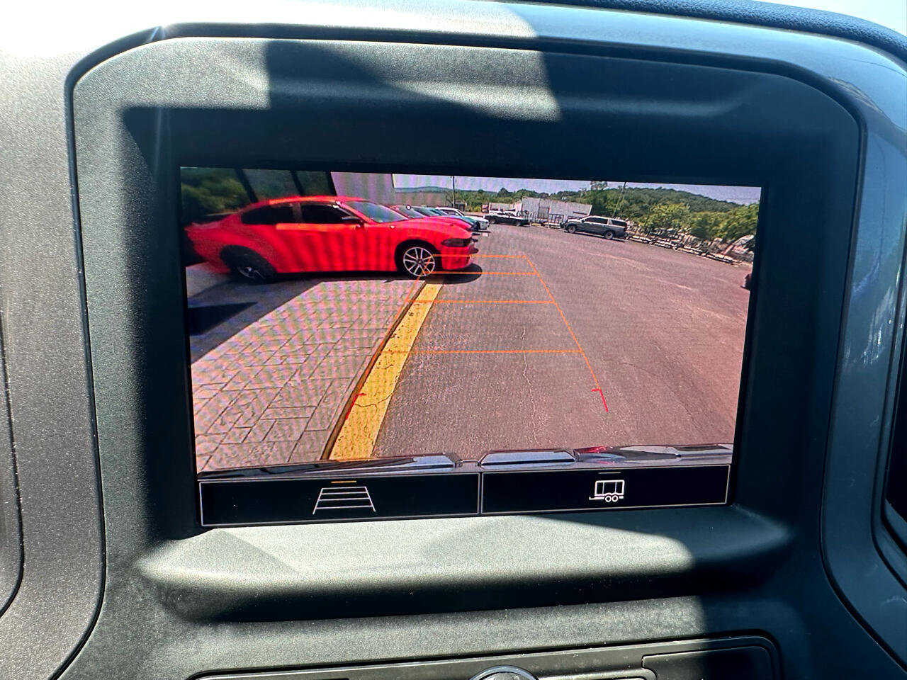 Used 2022 GMC Sierra 1500 Pro w/ Pro Value Package AWD/4WD image 11