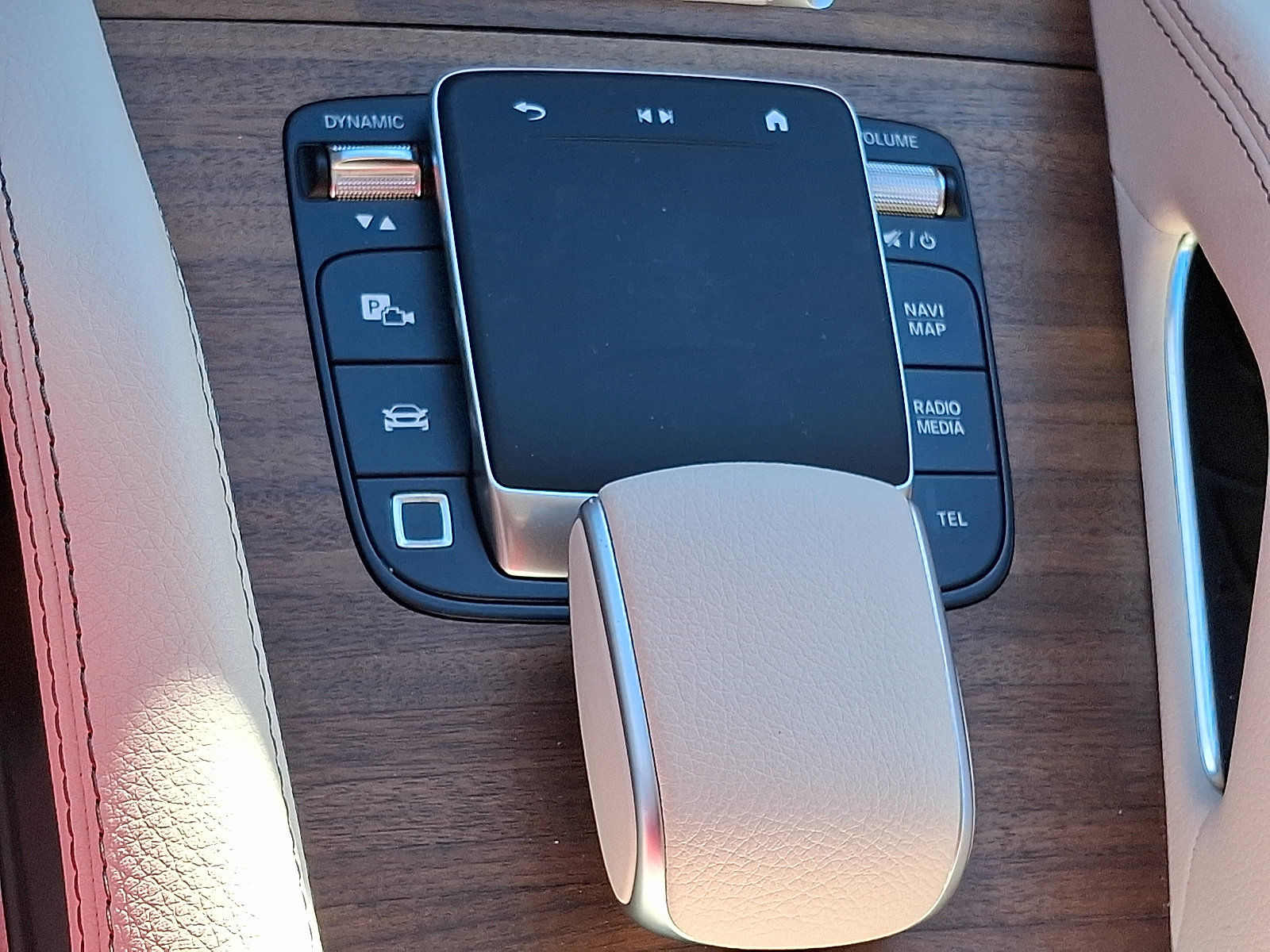 Certified 2026 Mercedes-Benz GLE 350 4MATIC image 25