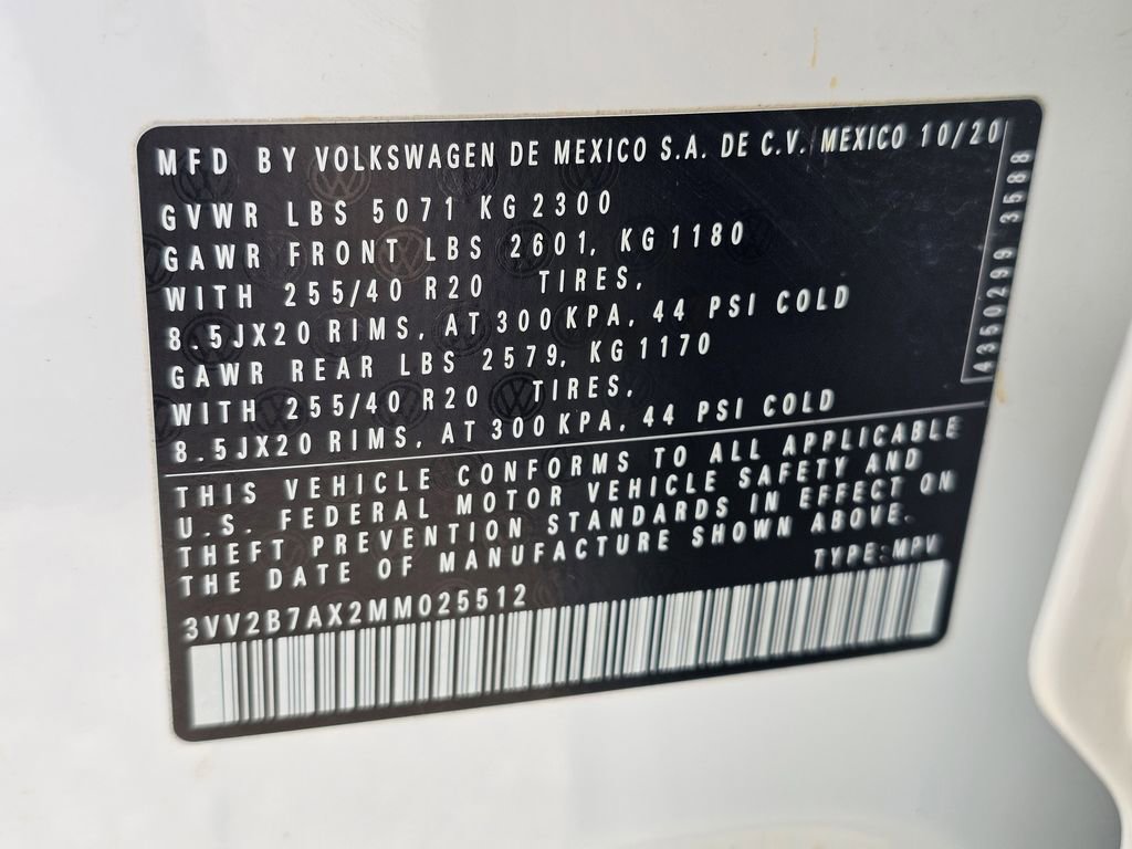 Used 2021 Volkswagen Tiguan SE R-Line image 16