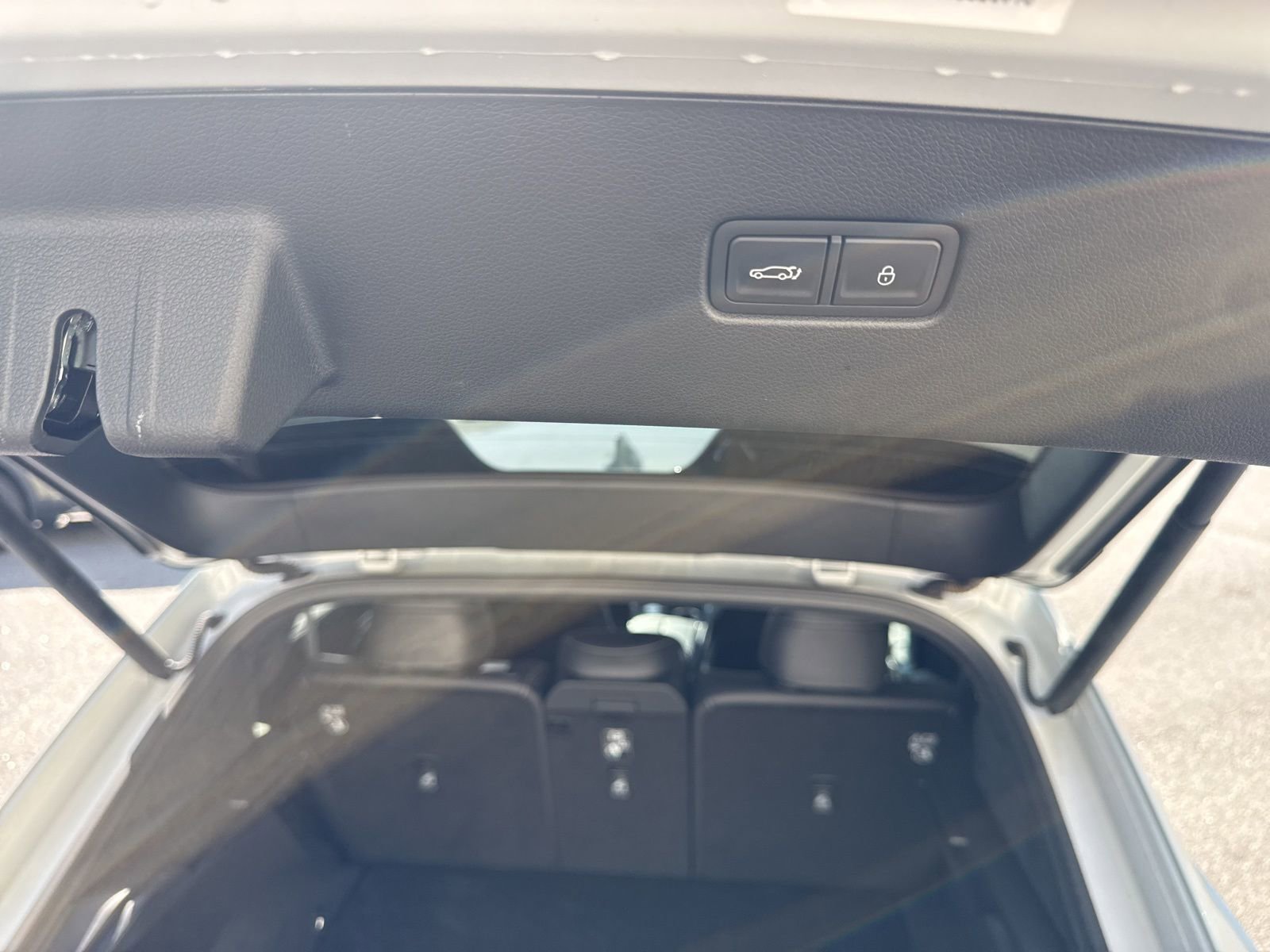 Used 2026 Genesis GV80 3.5T e-SC image 11