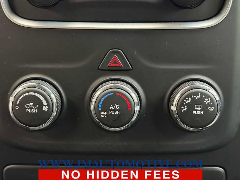 Used 2022 RAM 1500 Tradesman image 40