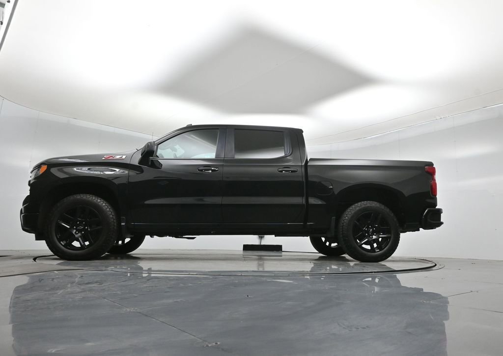 Used 2024 Chevrolet Silverado 1500 RST w/ Z71 Off-Road Package image 8