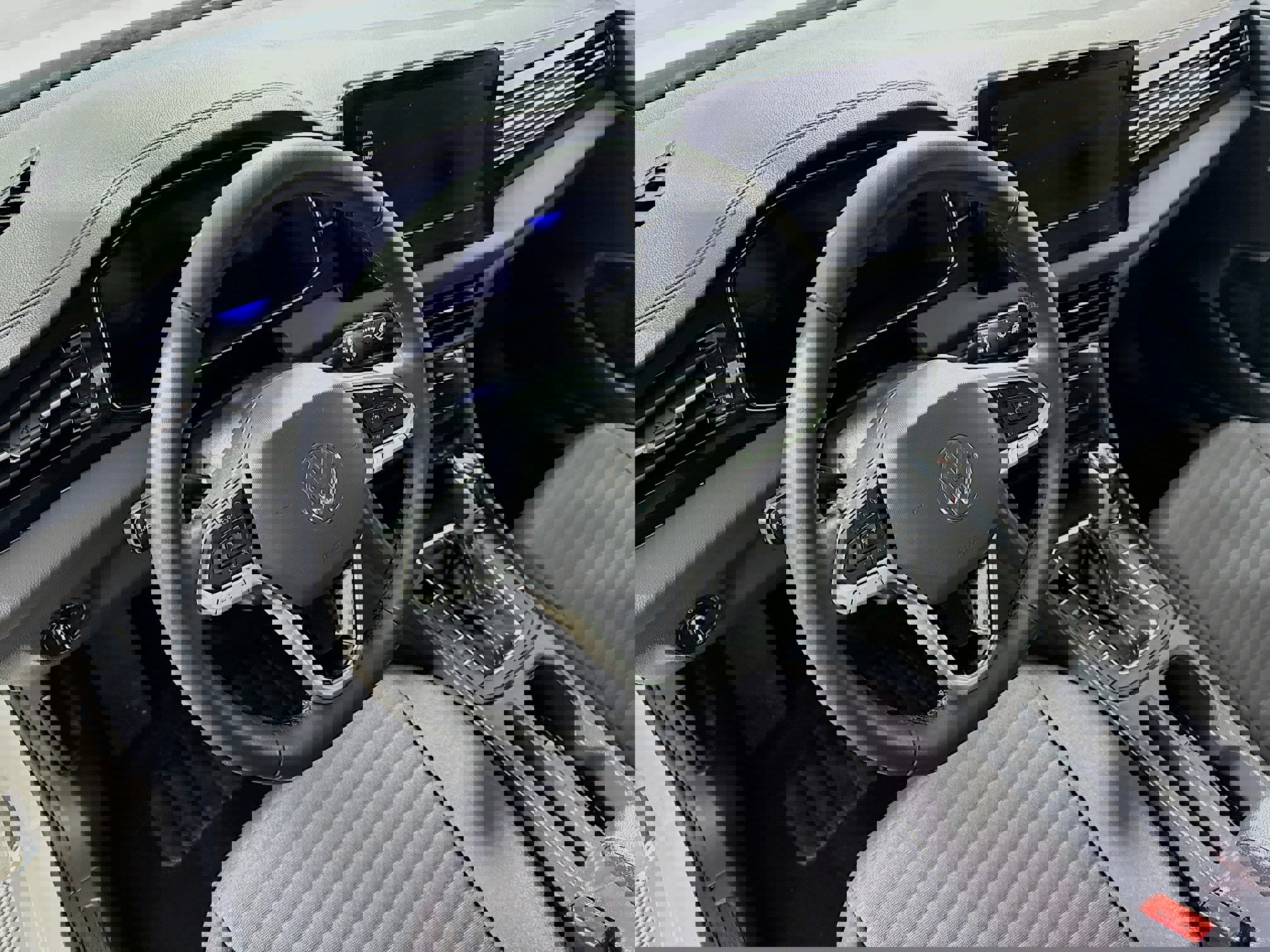 Used 2025 Volkswagen Jetta S image 10