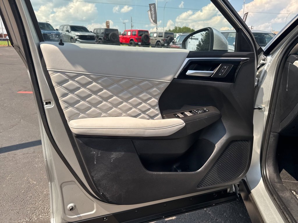 Used 2024 Mitsubishi Outlander SEL image 12