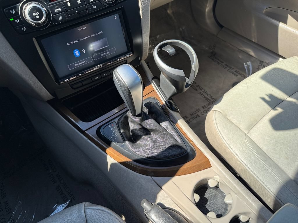 Used 2010 BMW 128i Convertible RWD image 17
