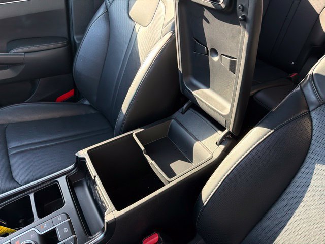 Used 2024 Kia Sorento S w/ Panoramic Sunroof Package AWD/4WD image 23