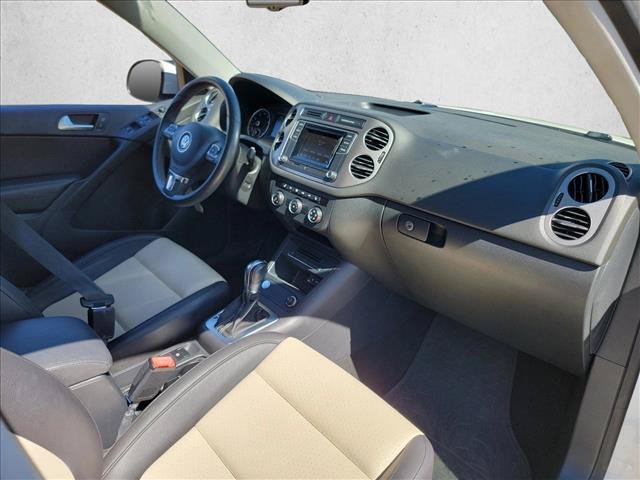 Used 2016 Volkswagen Tiguan S FWD image 26