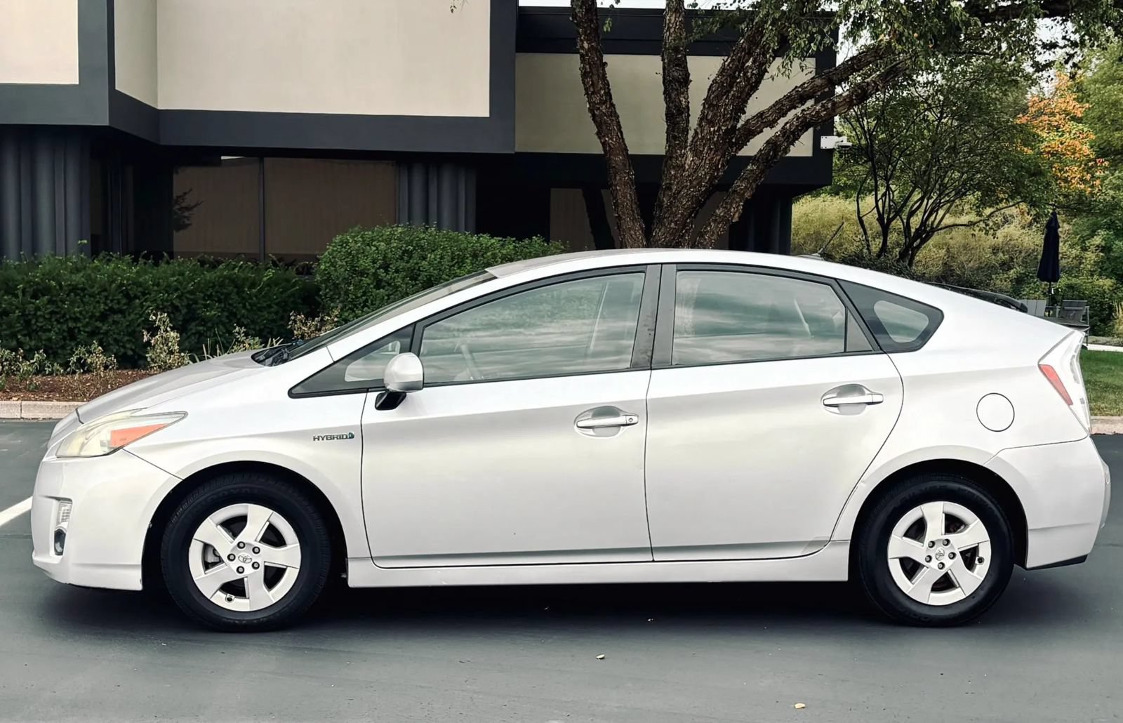 Used 2010 Toyota Prius Two FWD image 7