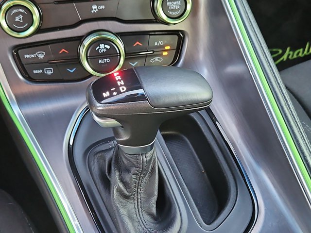 Used 2015 Dodge Challenger R/T w/ Quick Order Package 28B R/T RWD image 12