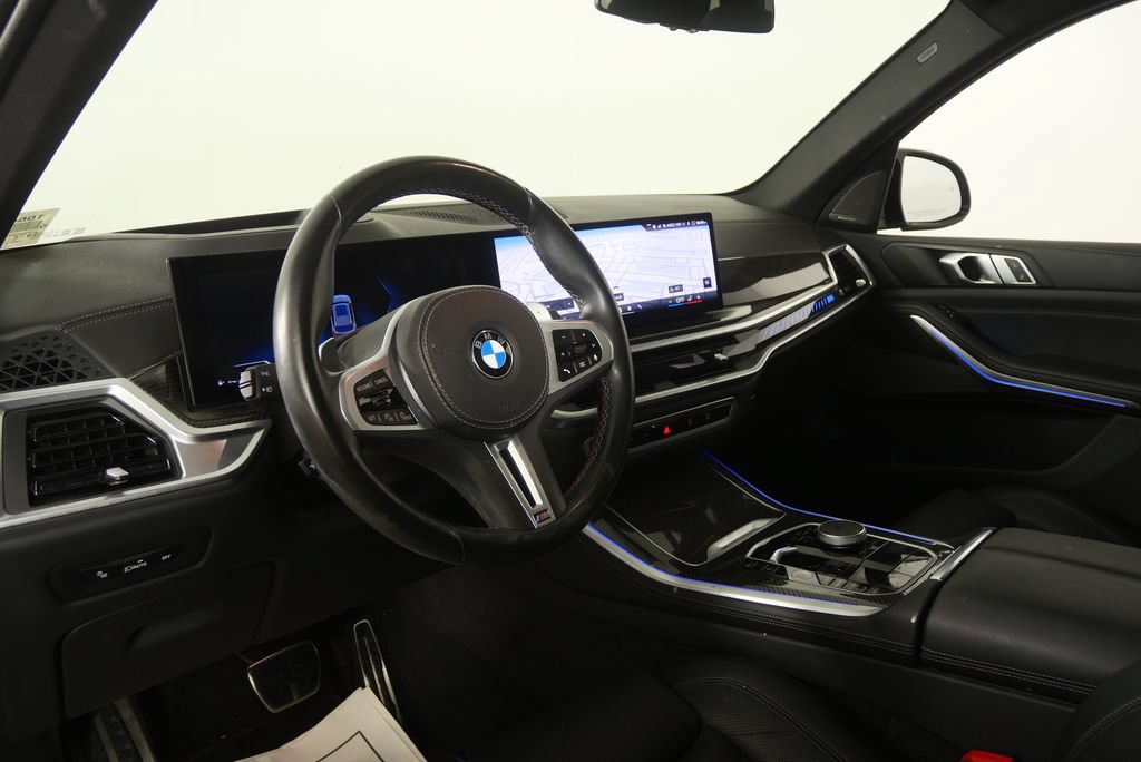 Certified 2025 BMW X5 M60i w/ Climate Comfort Package AWD/4WD image 9