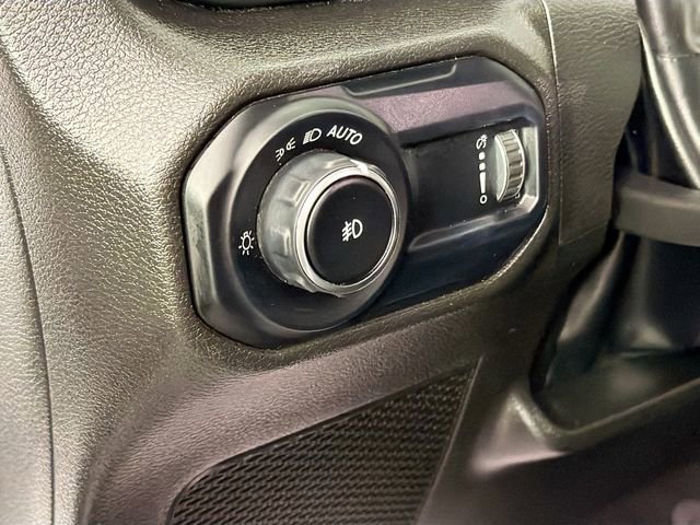 Used 2023 Jeep Wrangler Sahara image 10