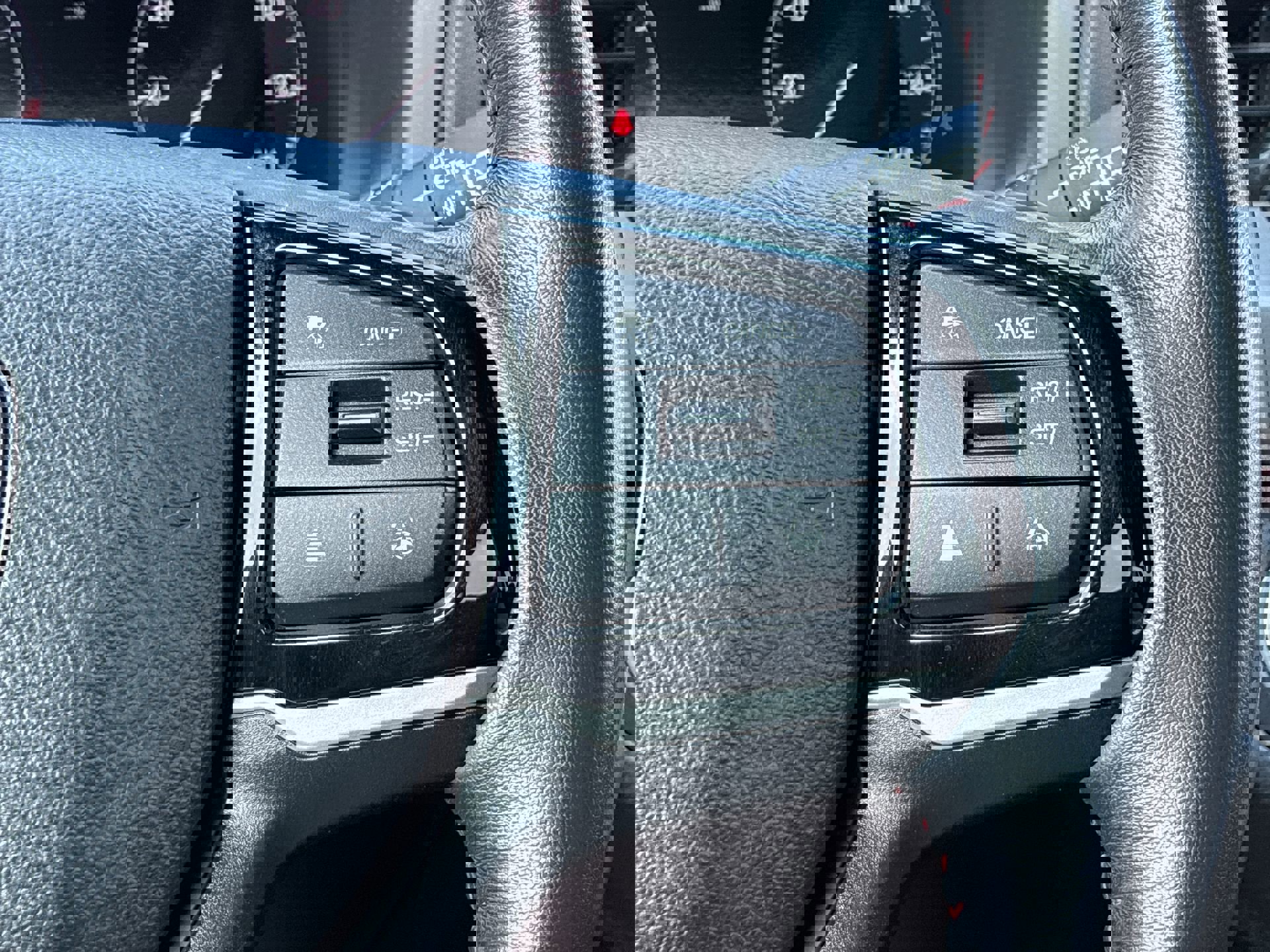 Certified 2025 Honda Odyssey Sport-L image 27