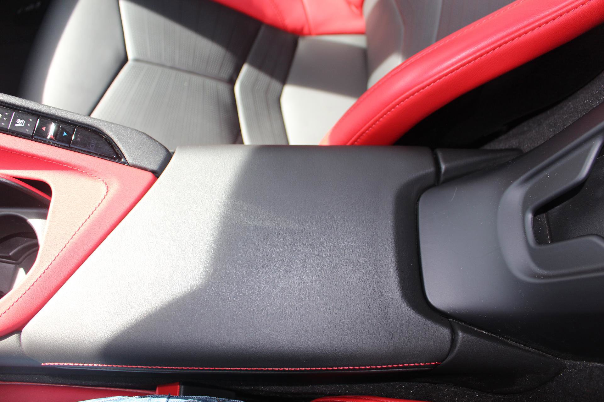 Used 2023 Chevrolet Corvette Stingray Preferred Cpe w/ Chrome Exterior Badge Package image 16