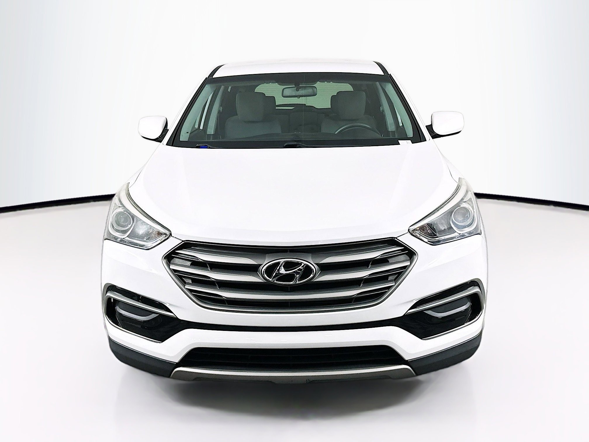 Used 2017 Hyundai Santa Fe Sport image 2
