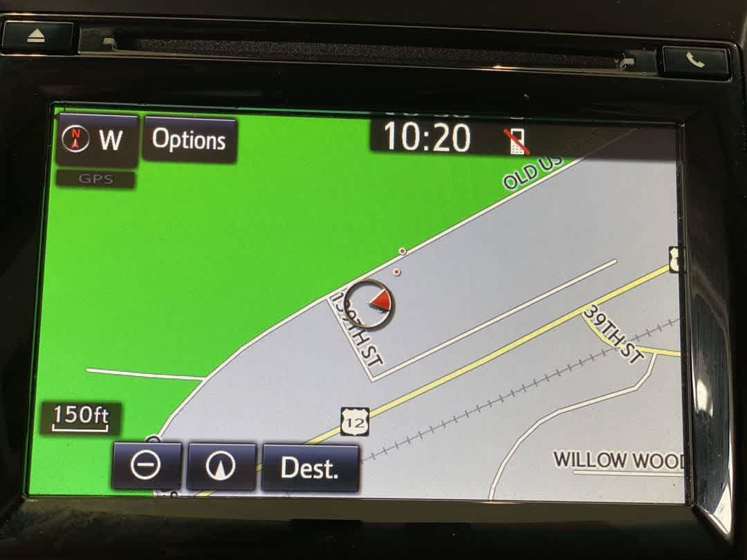 Used 2015 Toyota Camry XLE w/ Moonroof Package FWD image 21