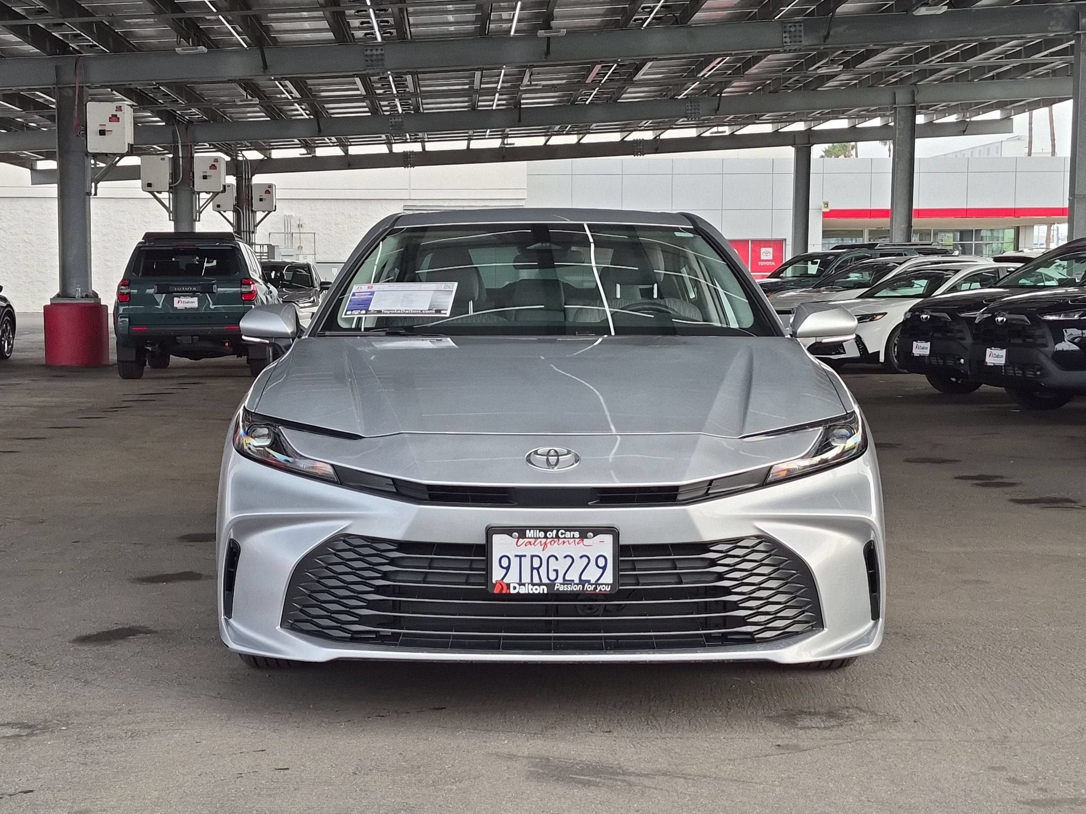 Used 2025 Toyota Camry LE FWD image 3
