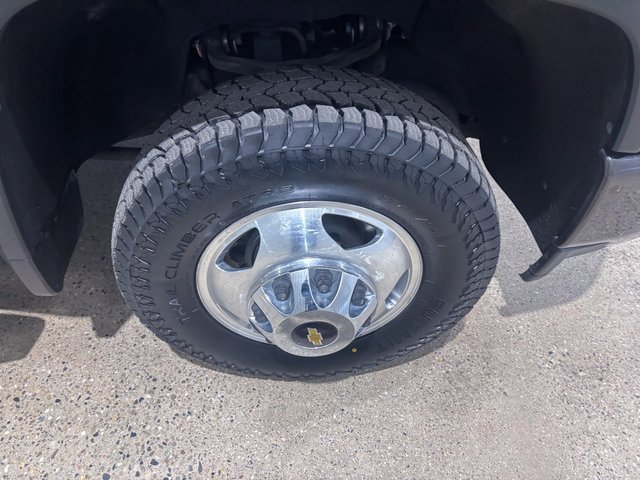 Used 2021 Chevrolet Silverado 3500 High Country image 11