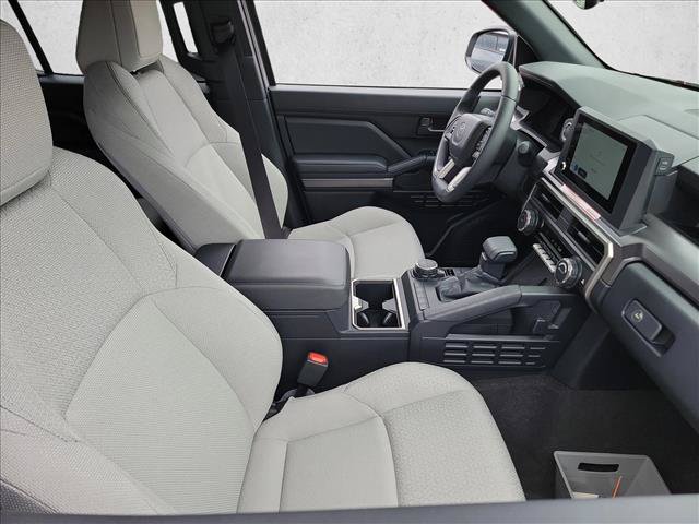 Used 2026 Toyota 4Runner SR5 AWD/4WD image 12