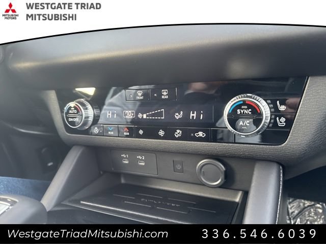 New 2026 Mitsubishi Outlander SEL FWD image 21