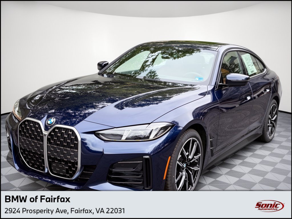New 2026 BMW 430i xDrive w/ M Sport Package AWD/4WD image 1